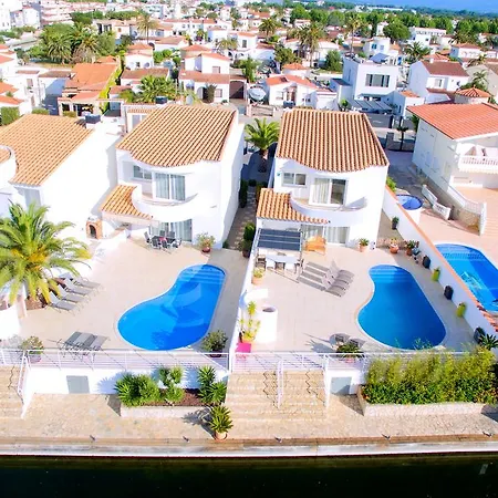 Leon Inmo Luxusvilla Esmeralda - 10029 Holiday home *