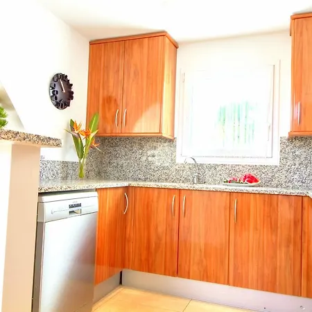 Holiday home Leon Inmo Luxusvilla Esmeralda - 10029 *